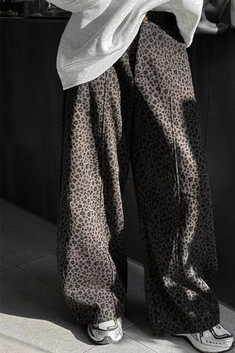 正韓滿版豹紋寬褲 $980 (2)