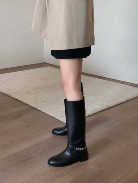 611703682_1377752924388246_8153055006871344141_n