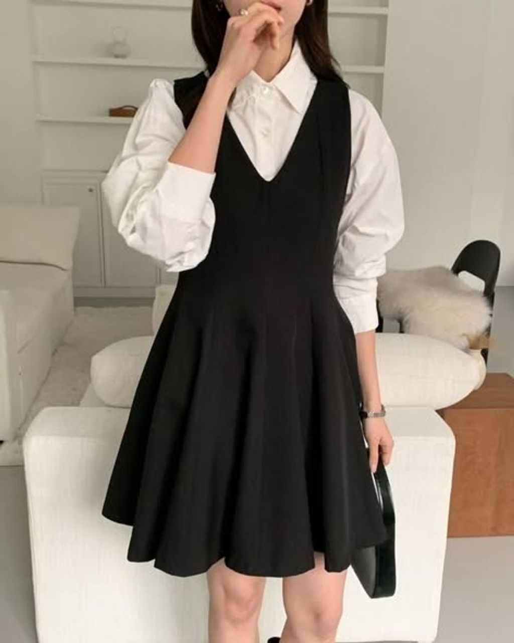 正韓V領氣質腰身傘狀背心洋裝-158 (2)