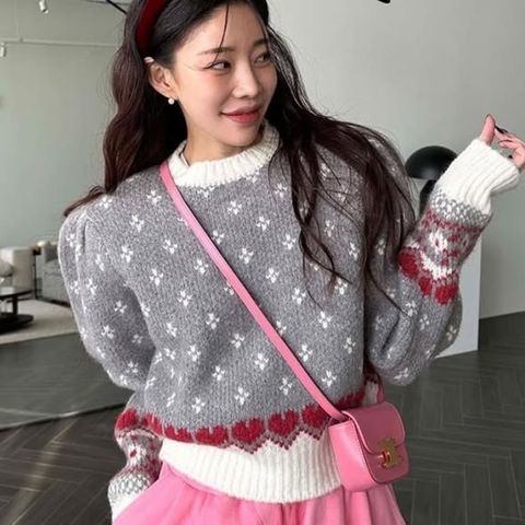 正韓公主䄂滿版圖騰毛衣 $980 (1)