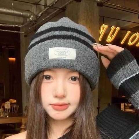 正韓條紋配色針織帽 $295 (1)