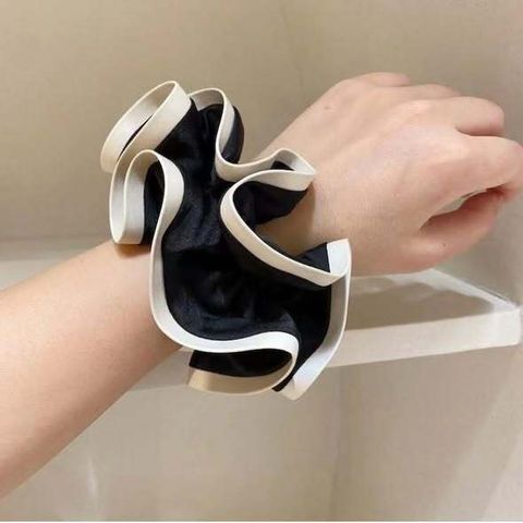 正韓荷葉經典配色大腸圈 $150 (1)