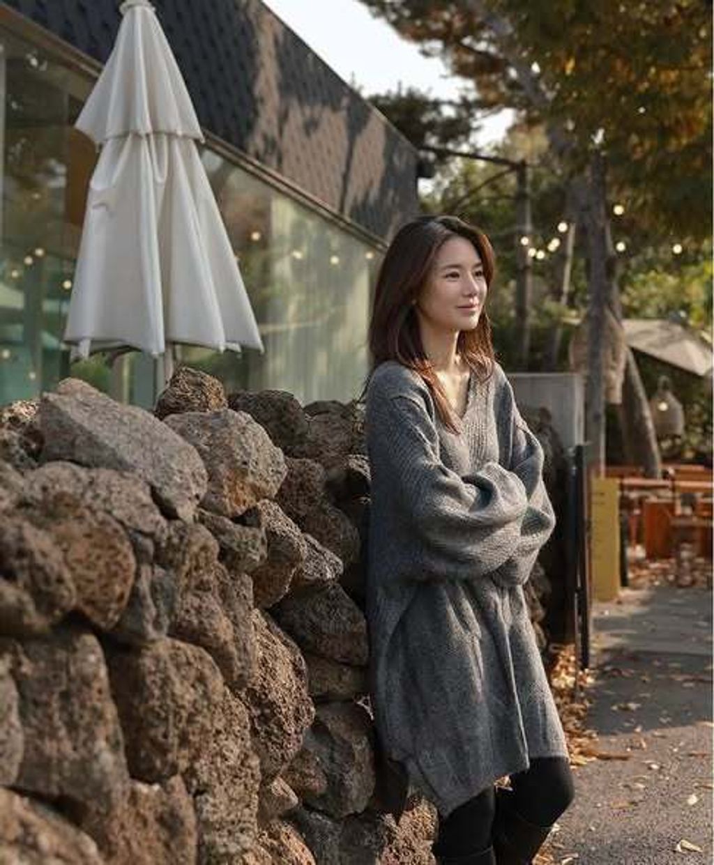 正韓坑條麻花V領長版洋裝 $1180 (1)