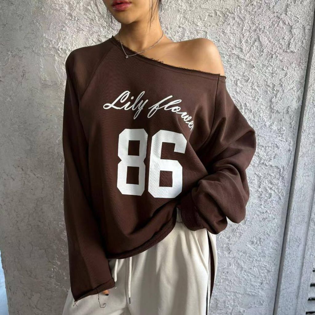 正韓美式配色英字露肩長版上衣-168 (1)