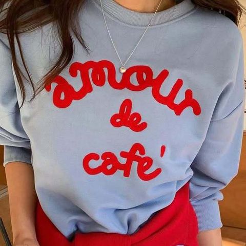 正韓配色英字美式休閒大學T上衣 _ $980 (1)