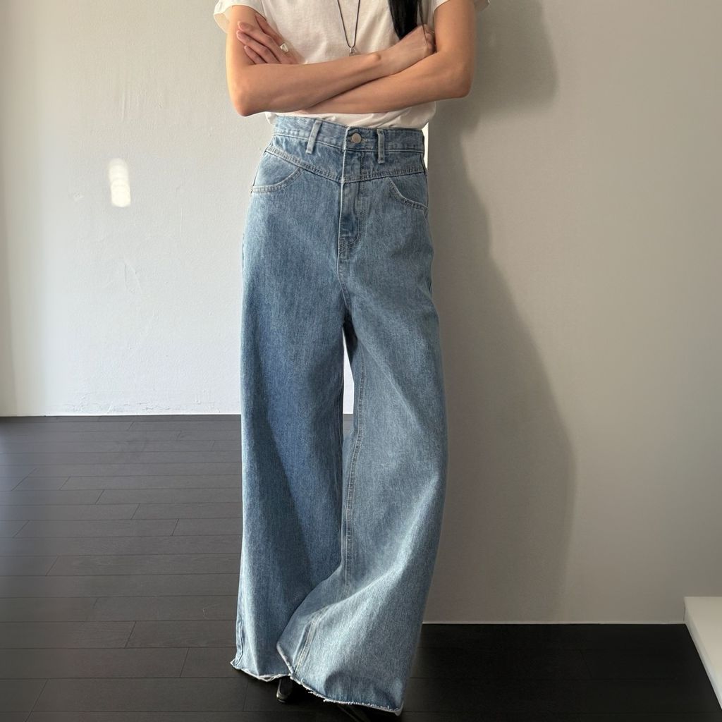 正韓腰臀修身壓線牛仔寬褲｜$1480 (1)