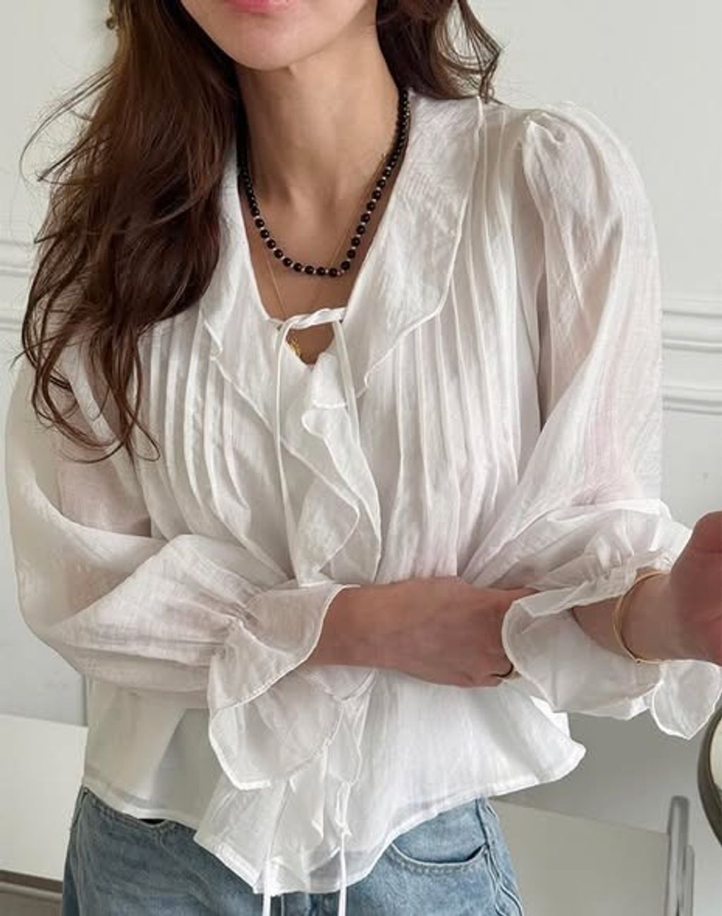 正韓浪漫V領荷葉壓摺綁帶上衣 $795 (1)