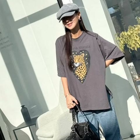 正韓獵豹愛心寬鬆上衣 $590 (4)