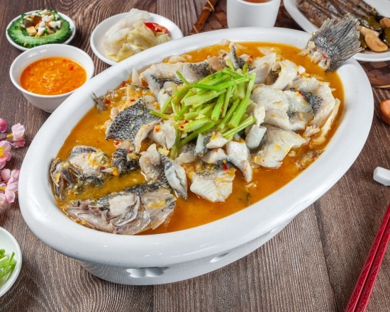 Alley Eating Pure Sichuan Cuisine Hakka Cuisine_Sour Soup Fish_NT$880_550x440