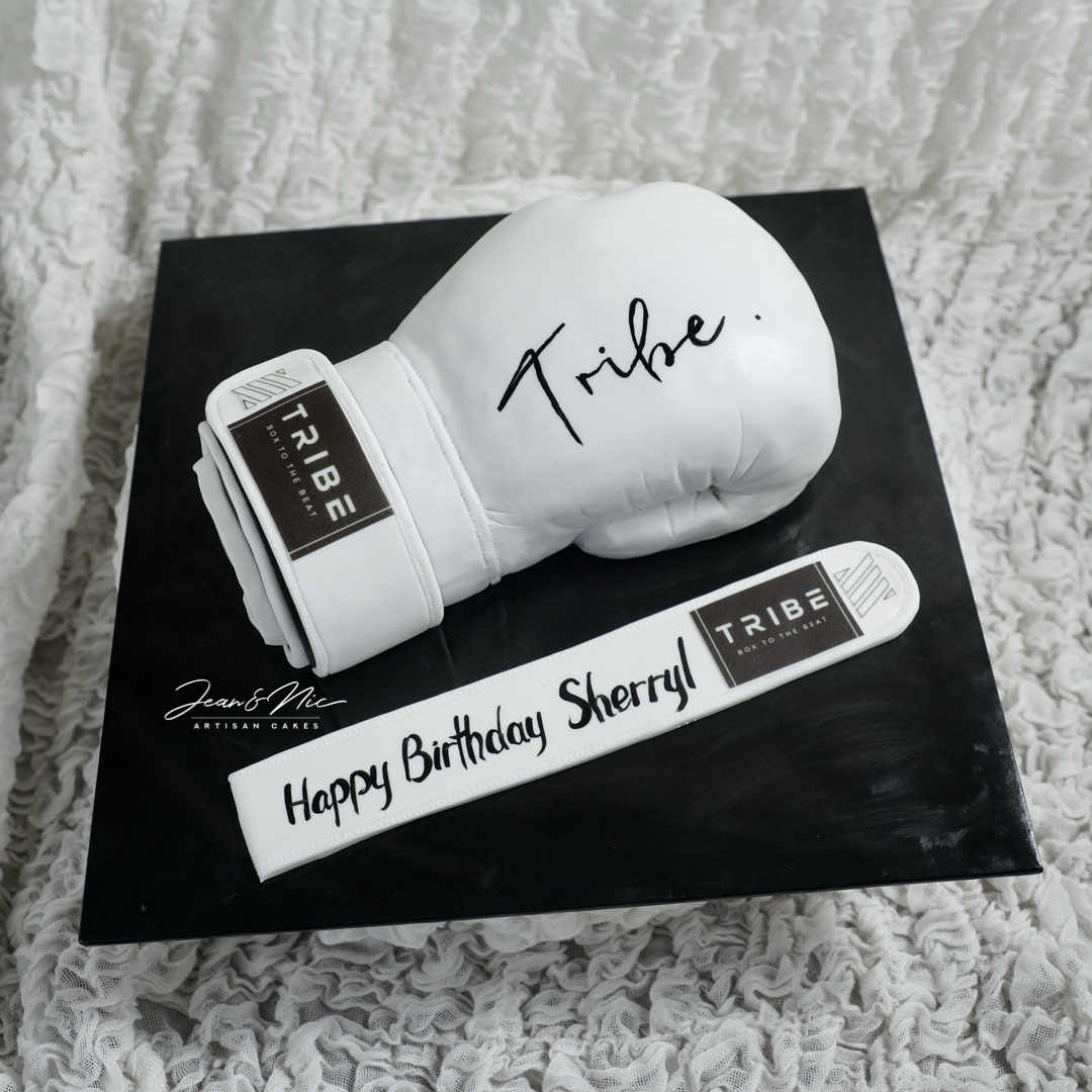 Boxing Gloves Birthday Cake CB-NC525 – Cake Boutique