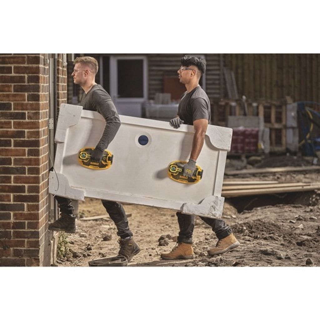 imgi_52_Ecomm_Large-DCE592D1_A24