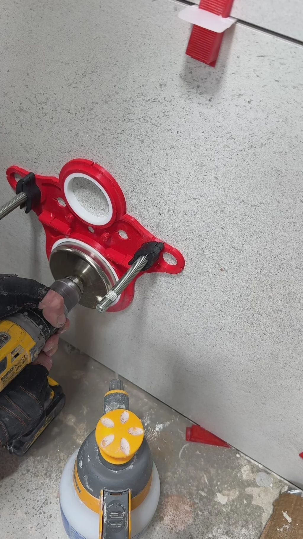 imgi_97_788b6a9237224036bf08116af2737f3c.thumbnail.0000000000