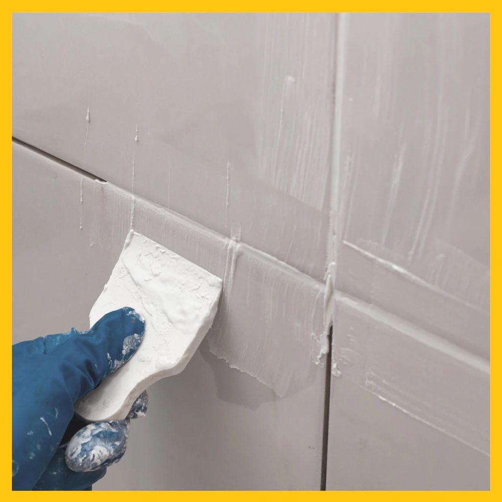 imgi_10_SikaTile-640-TG-Thin-Gap-Grouting-gaps-0.5-2mm-width