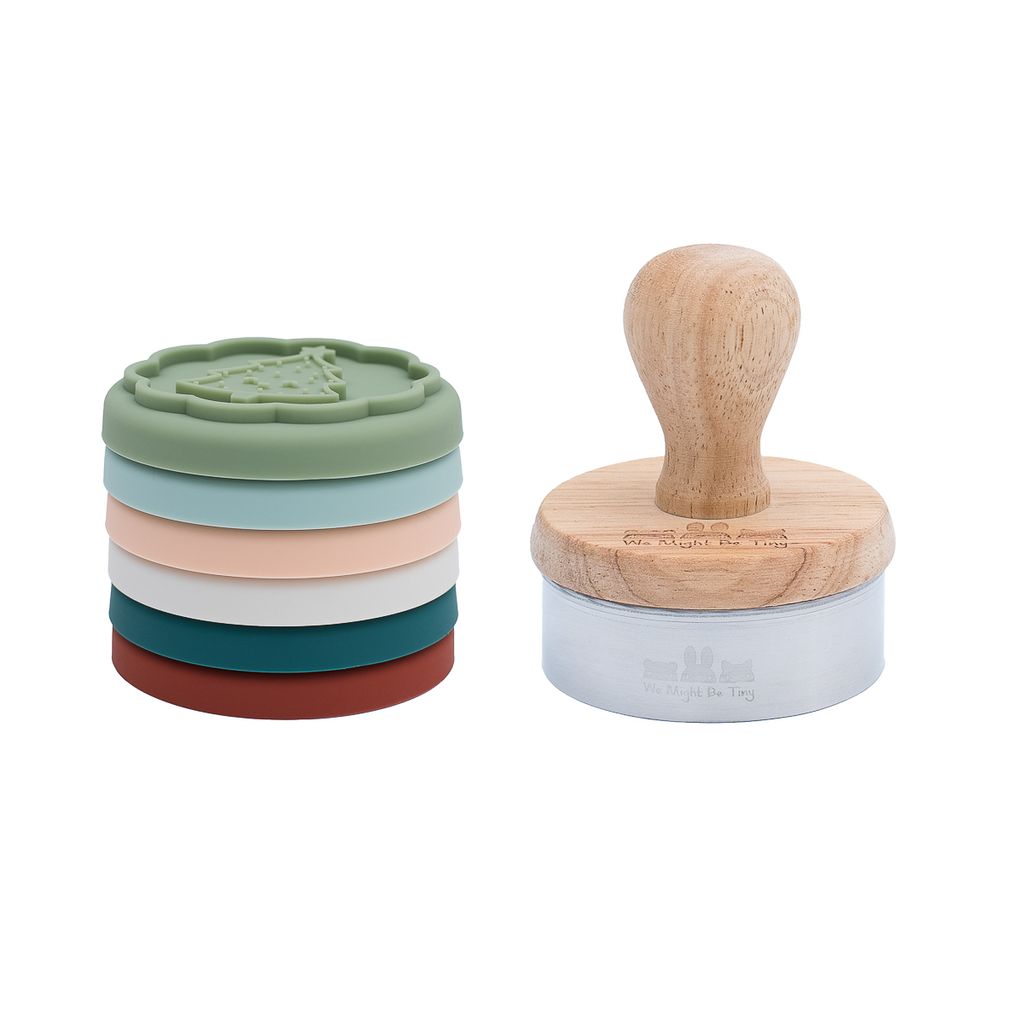 christmas-cookie-stamps-stainless-steel-wooden-handle