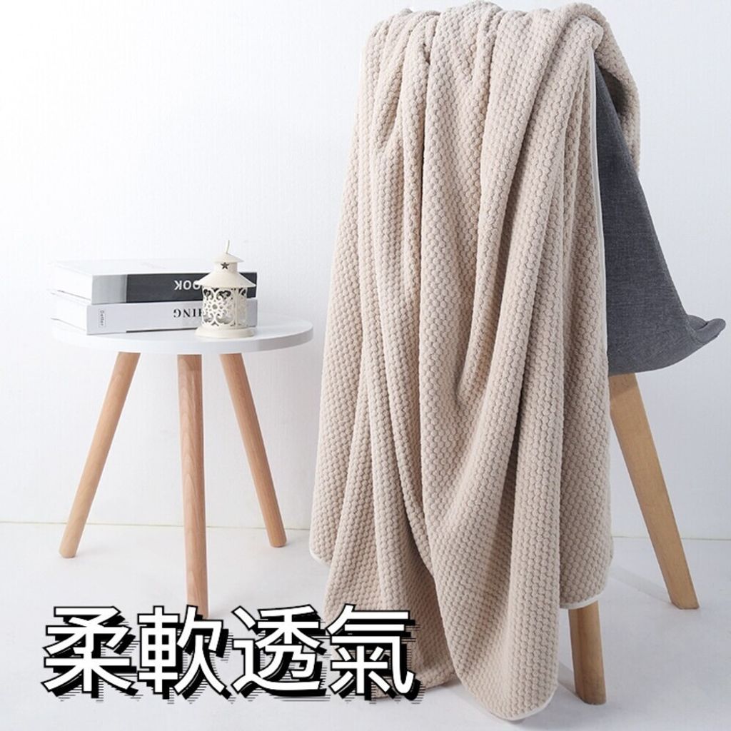 sg-11134201-7rccu-lt69vpord43x5e
