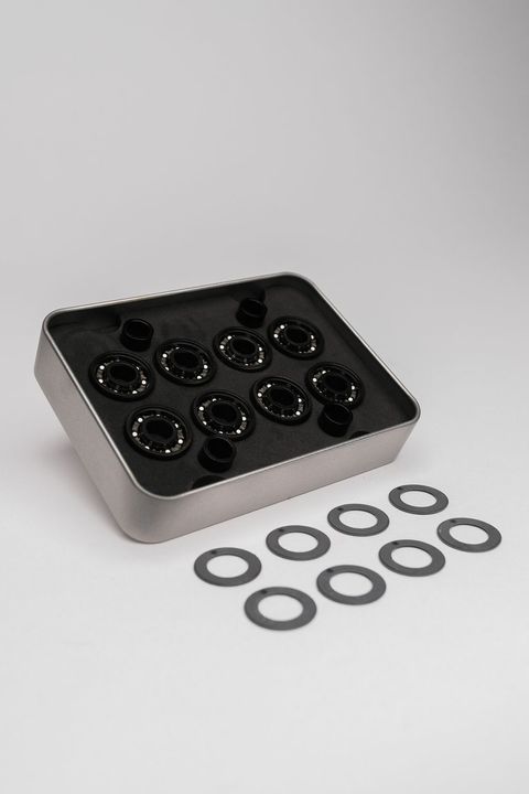 QUANTUM_WEBSITE-20_metallics case open.jpg