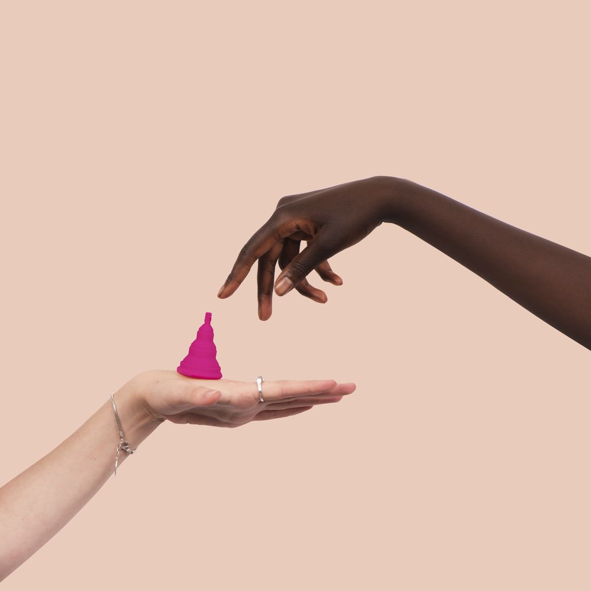 The Benefits of Using a Menstrual Cup: A Comprehensive Guide