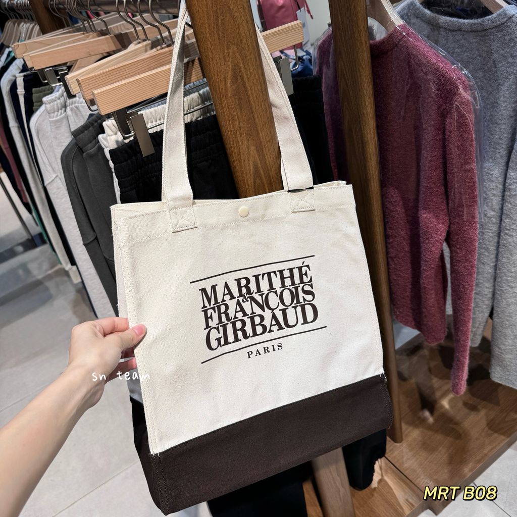 0EEE21E9-A28E-4A13-9331-53DC8205B617