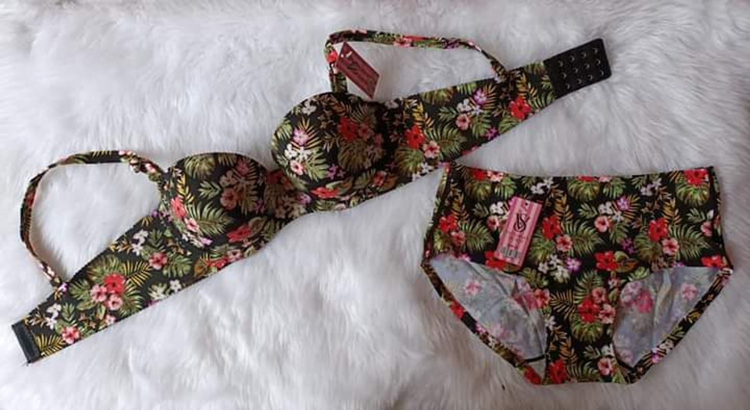 Victoria Secret Terno | GREEN TERNO