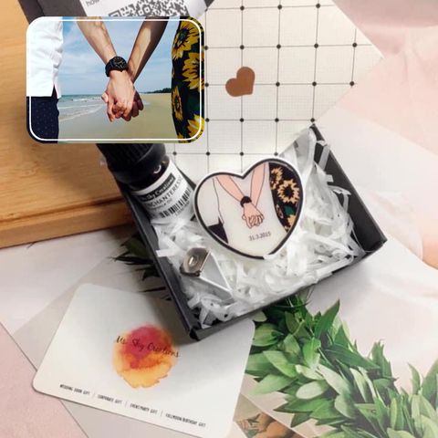 No.5 Photo Portrait Personalised Aroma Stone - Car Clip (4).JPG