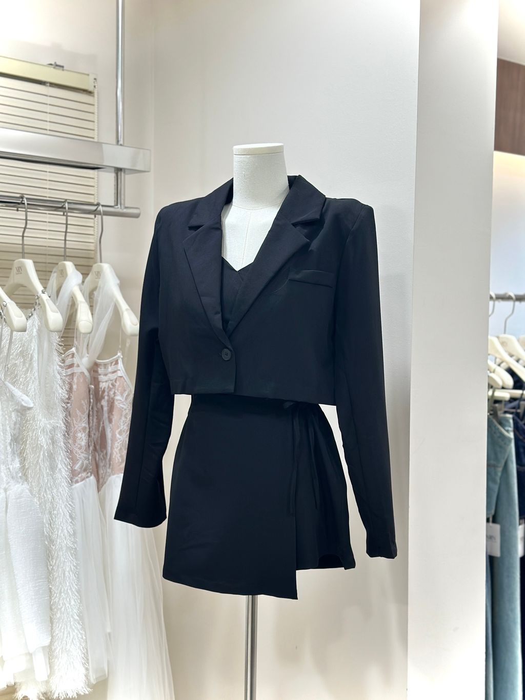 image_C636D320-38E2-467F-BB2D-3D9D320AE67A_1763889730