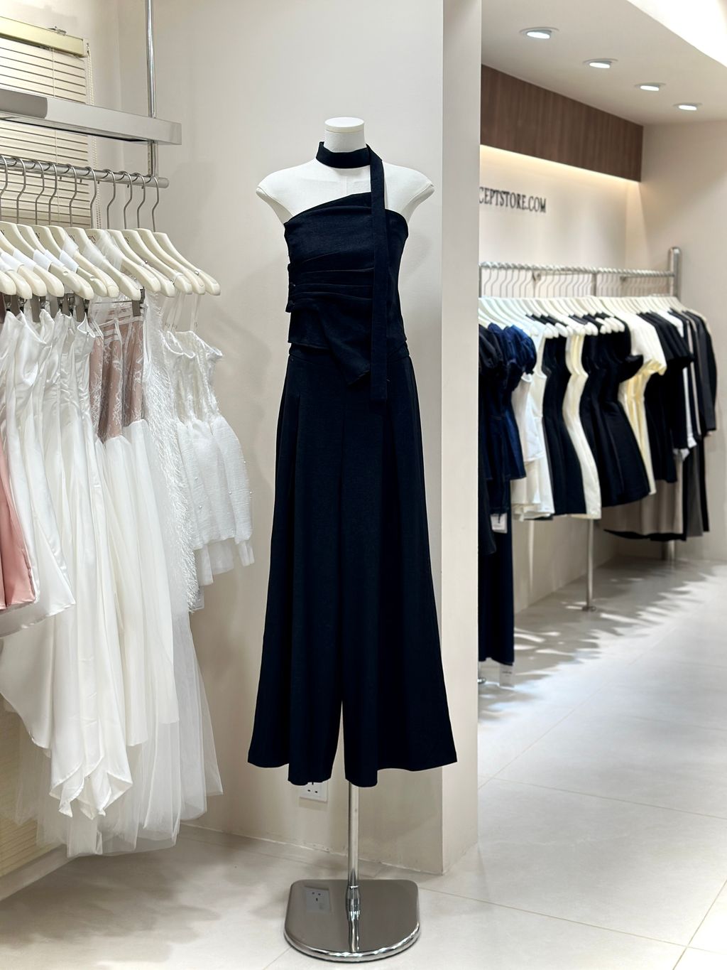 image_EF5E4D6B-BBAC-4407-99E4-388C5823BD74_1763890681