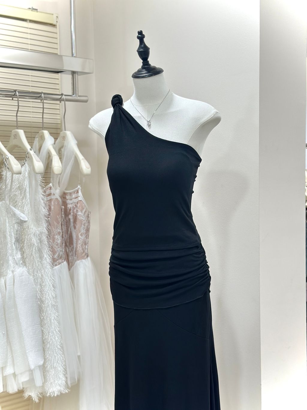 image_E9AF4B89-052F-47B4-8C6C-CDD8E1FB6586_1763891006