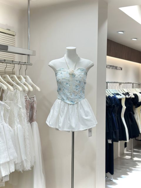 image_FEECB9B1-D70D-47C2-9349-9631DAB9CD33_1763892284