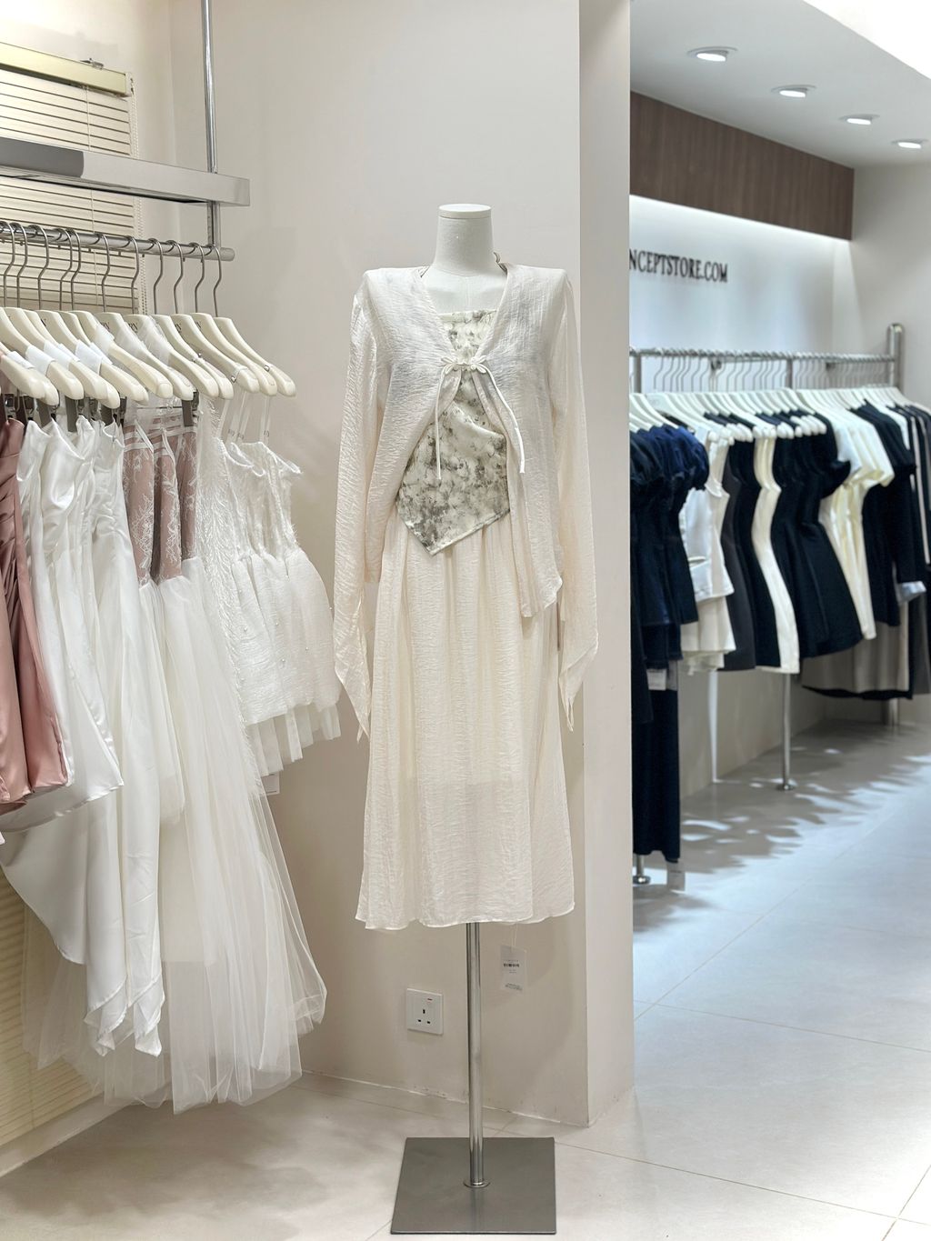 image_FD5B5C17-8655-4CCE-95FB-C9DE53D746DF_1764215194