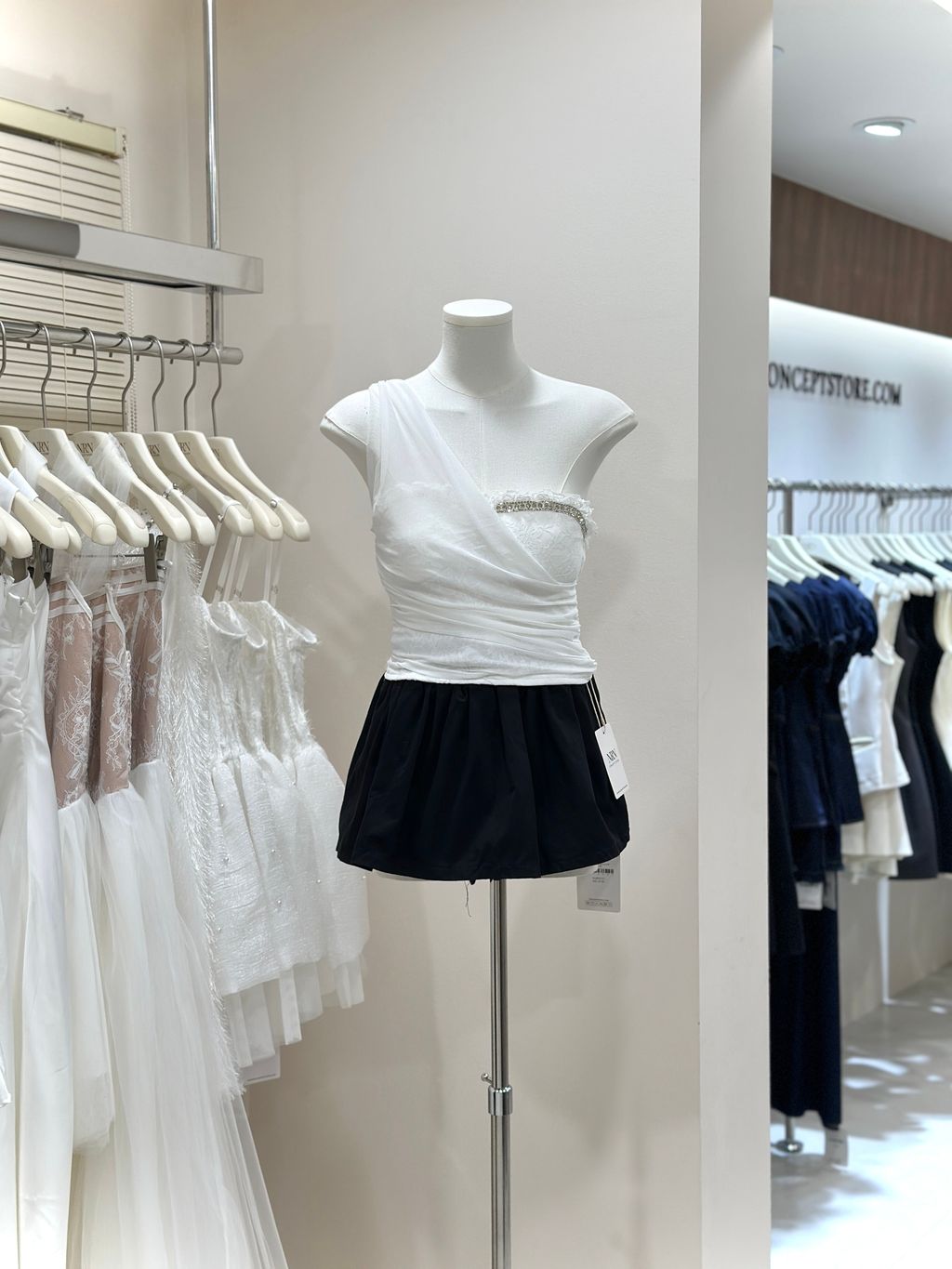 image_8B192BF1-6921-4D06-ABF4-F8469DDFECA9_1764217014