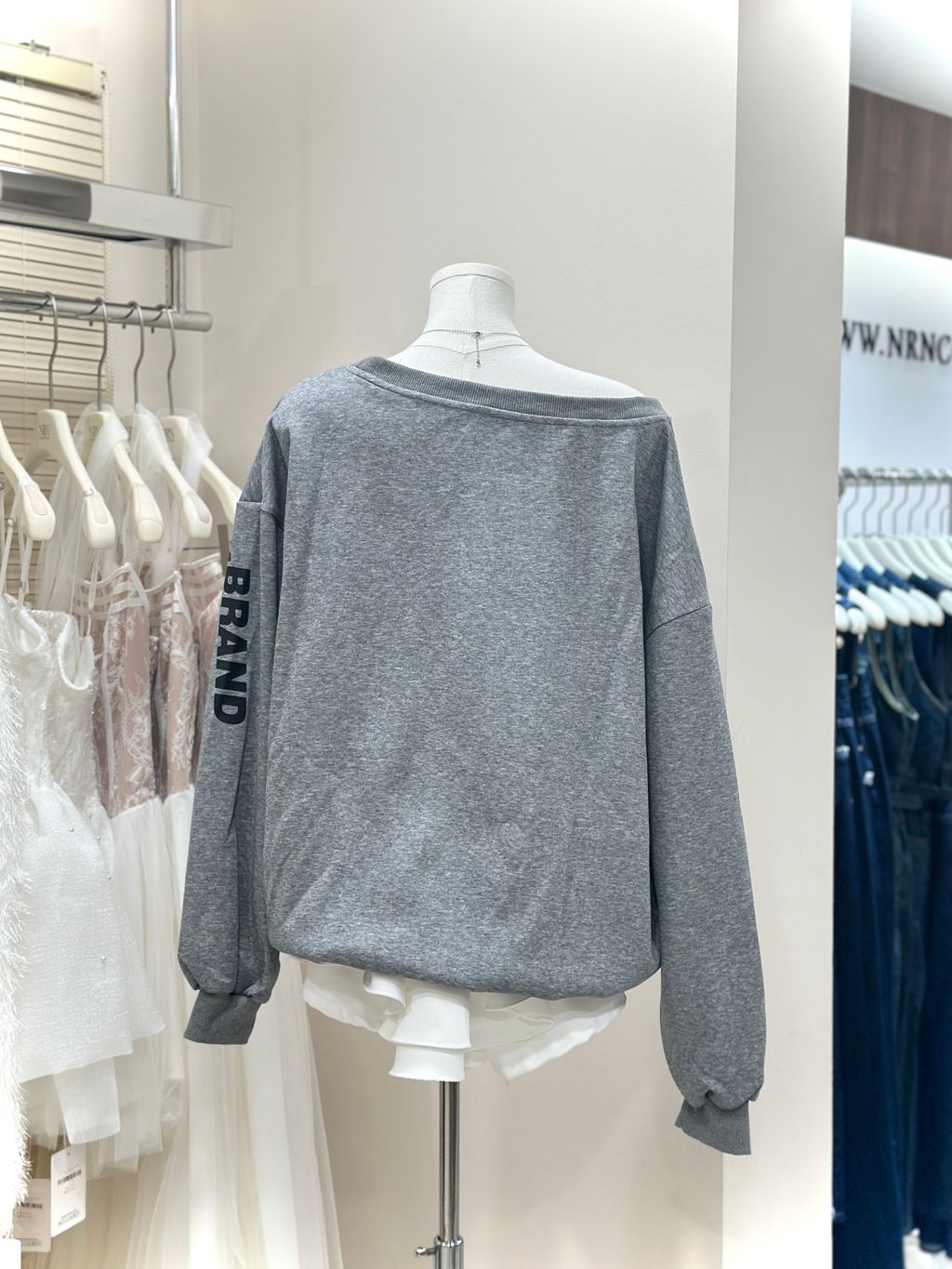 image_9D40BB55-1E28-47BB-B7E8-560C375EF917_1766147731