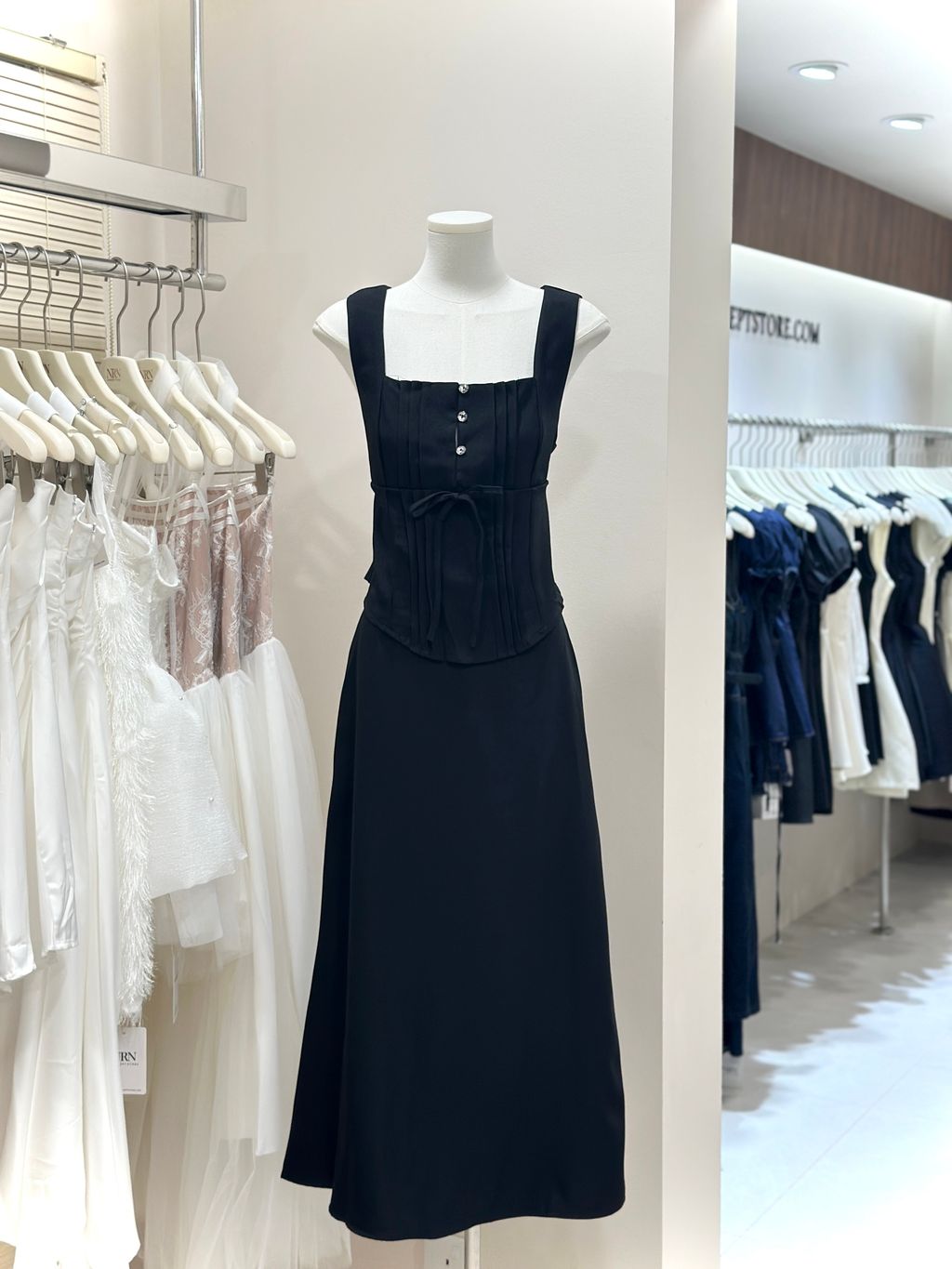 image_F36D8D72-9149-436F-9DB9-D4E69B8F9504_1766148348