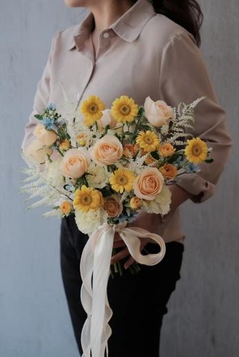 黃色系鮮花捧花
