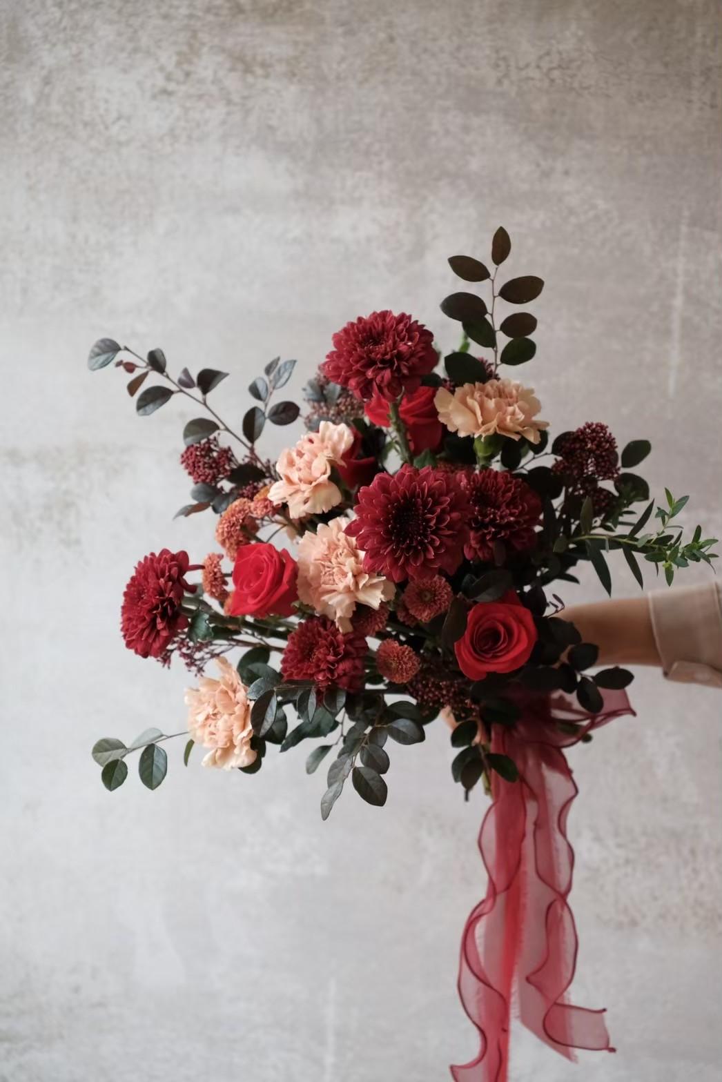 紅色系鮮花捧花