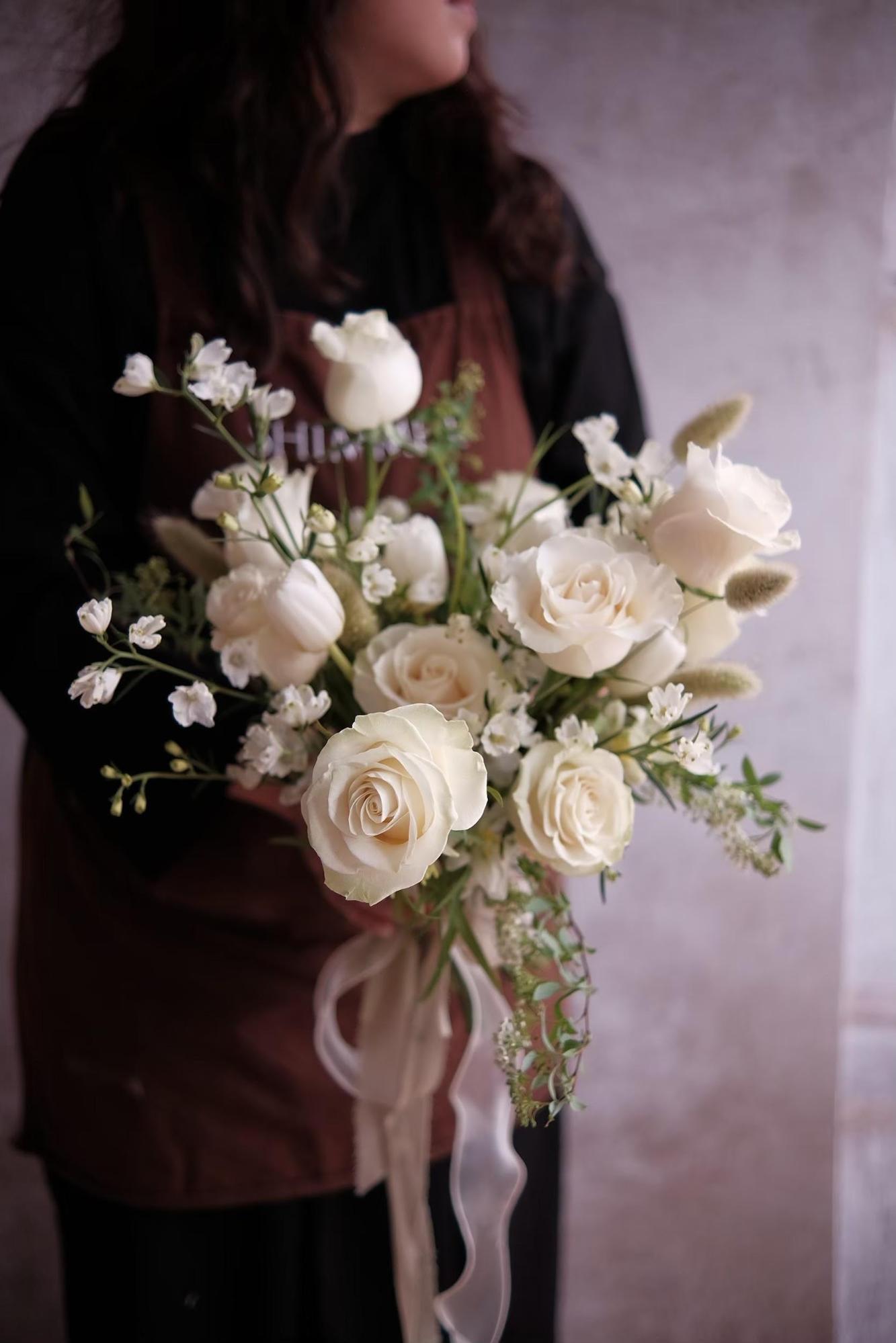 白色系鮮花捧花