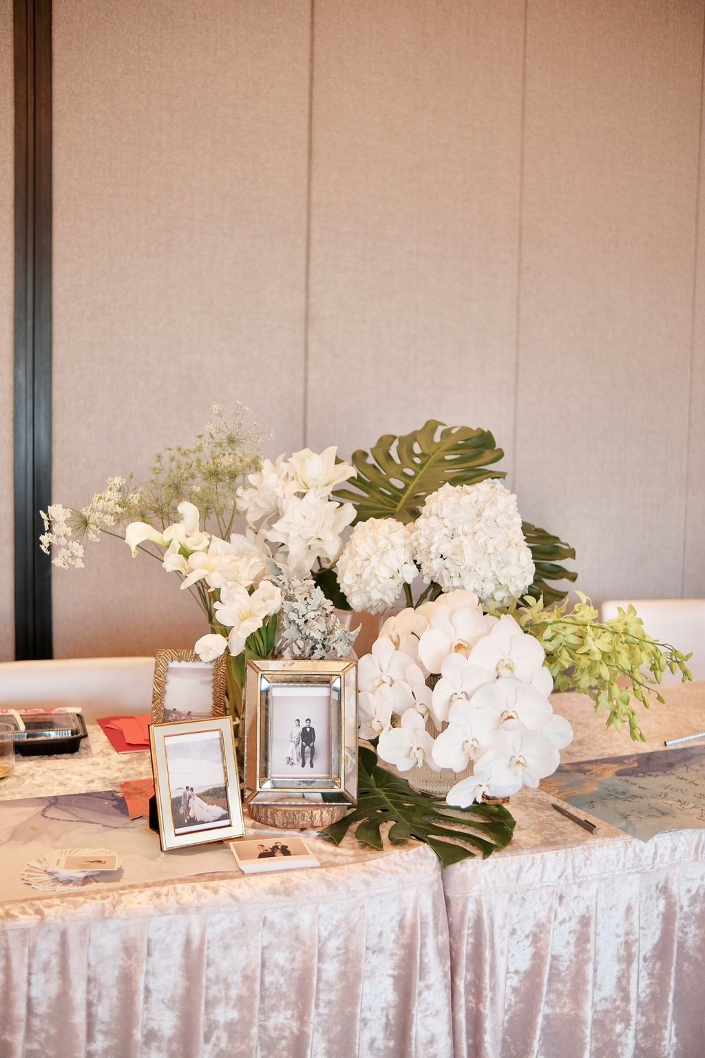 LINE_ALBUM_813_230829_3