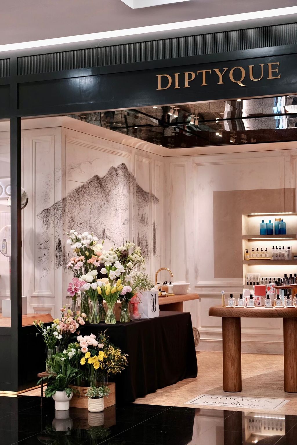 LINE_ALBUM_0206 情人節花束_240414_14