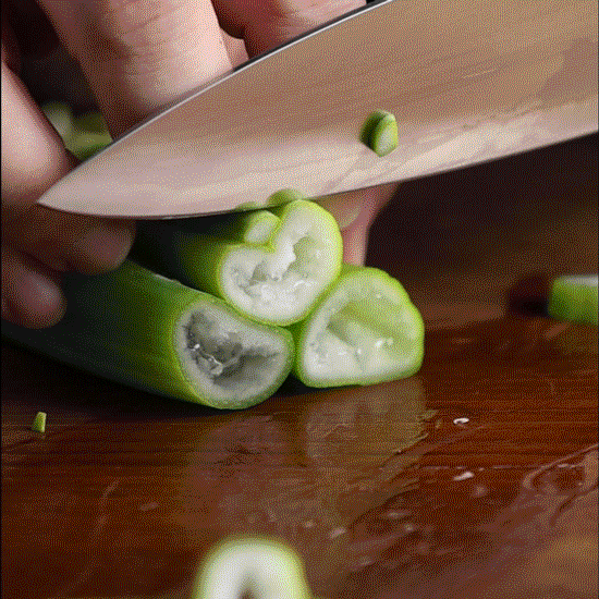 精淬主廚刀-切蔥