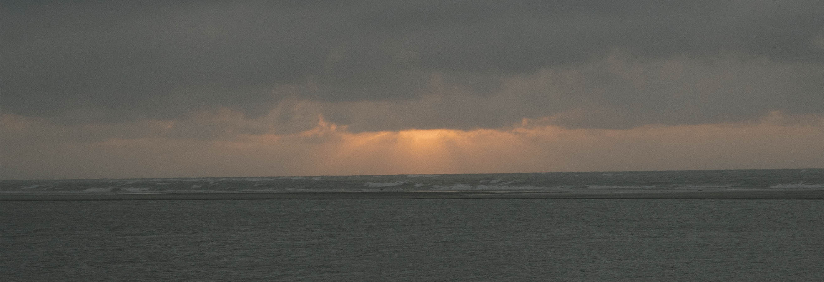 sea.jpg sea.jpg