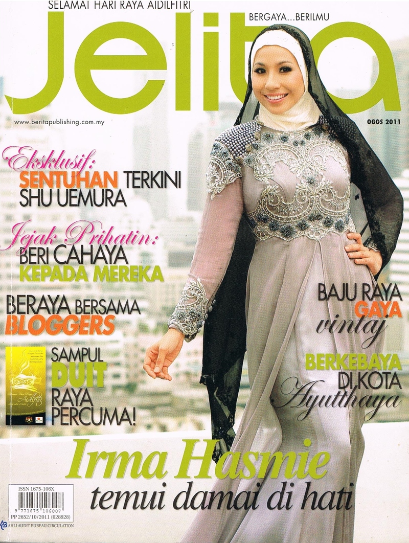 Jelita | August 2011