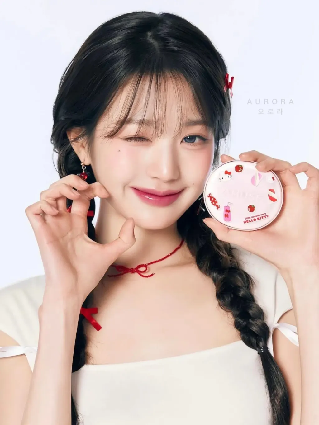 Amuse x HelloKitty 柔雾气垫套装