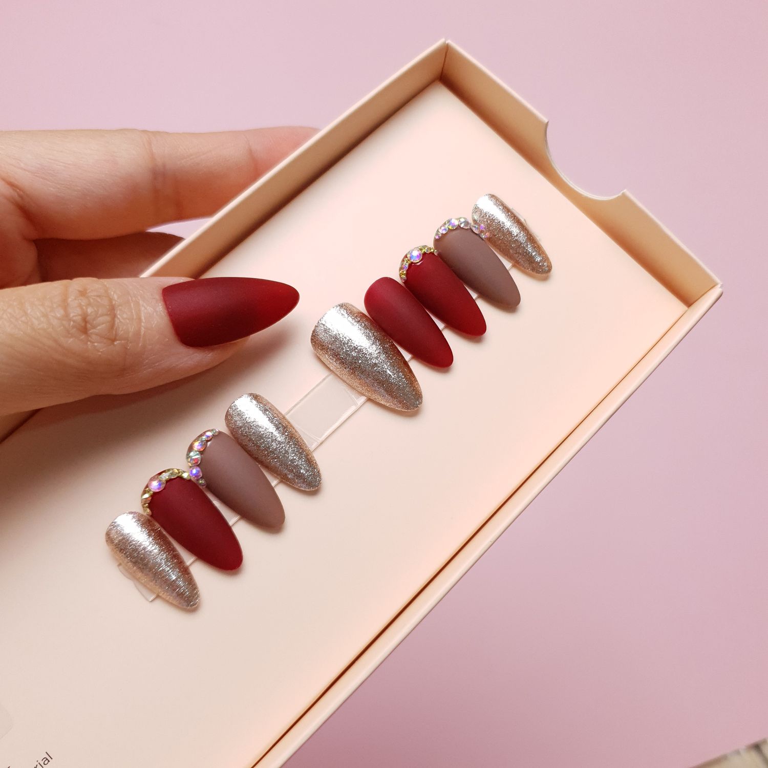 The Nail Edge | Reusable