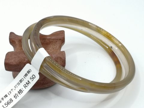 B1568A.jpg