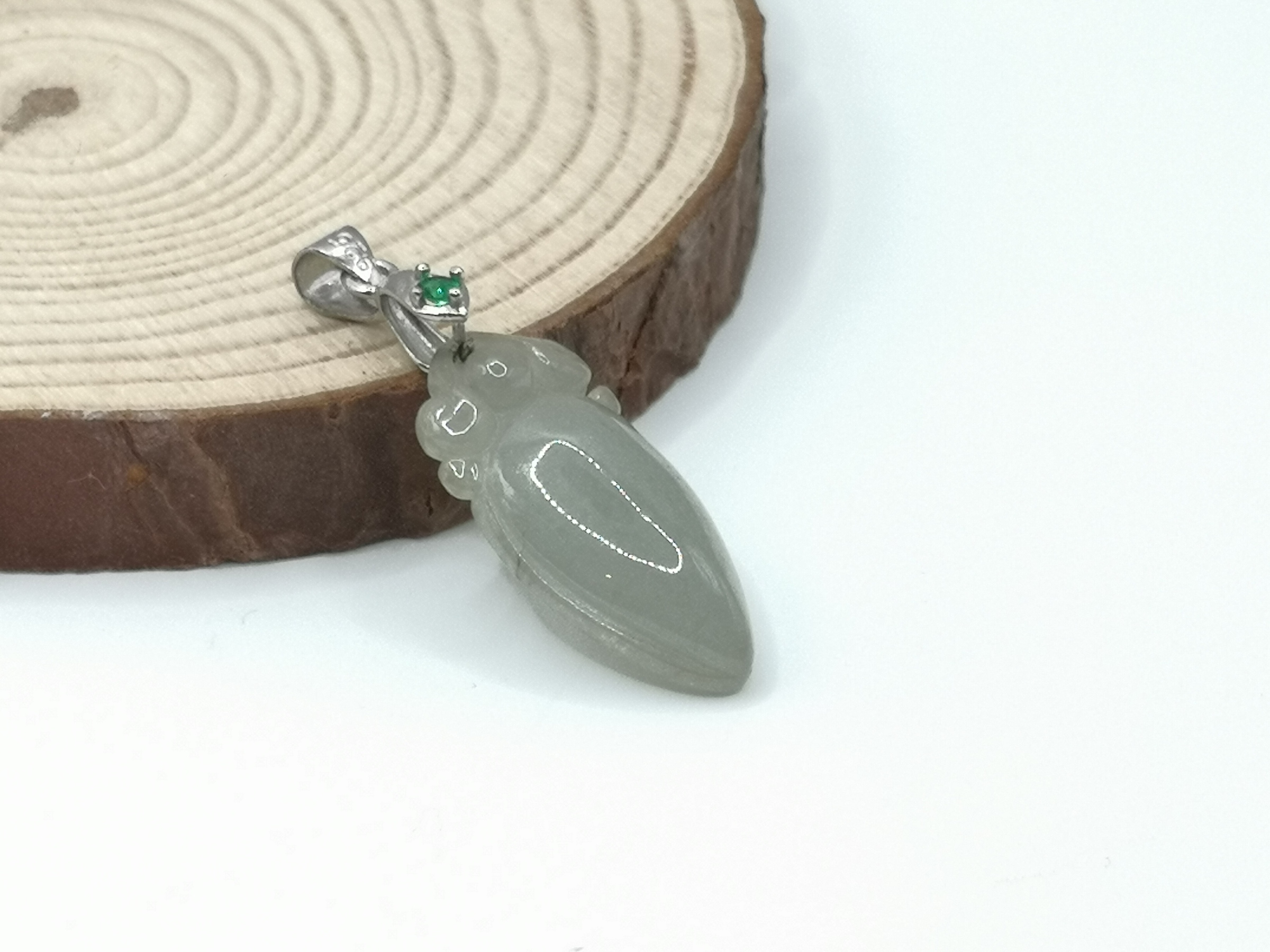 🍀 P072 - Natural Jade XianTao Pendant 天然翡翠玉仙桃吊坠