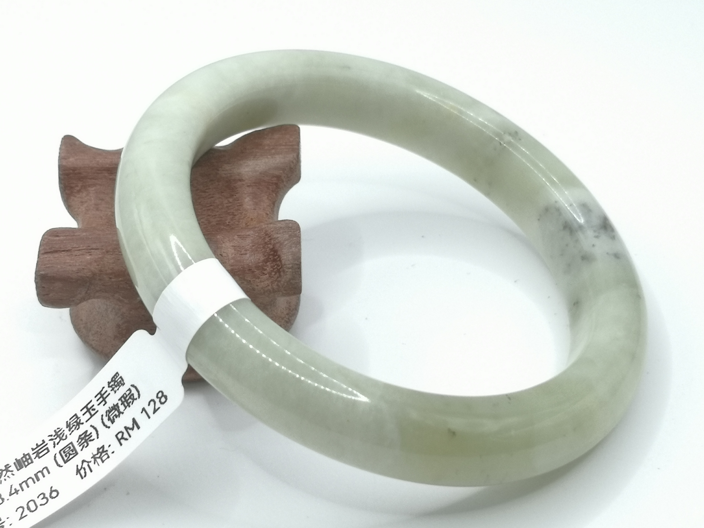 🍀 B2036 - Natural Serpentine Jade Bangle 58mm (Round strip) (Slightly flawed) 天然岫岩浅绿玉手镯 58mm (圆条) (微瑕)