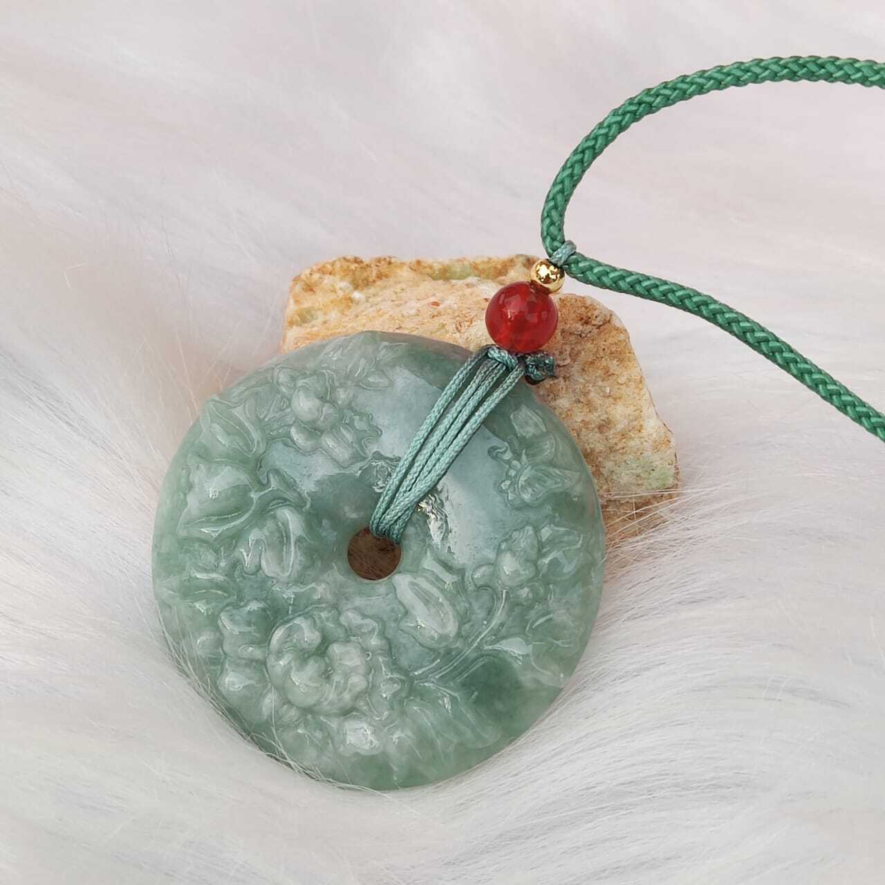 🍀 P100 - Natural Jade Peace Buckle Pendant With Necklace Rope (with certificate) 天然翡翠平安扣 