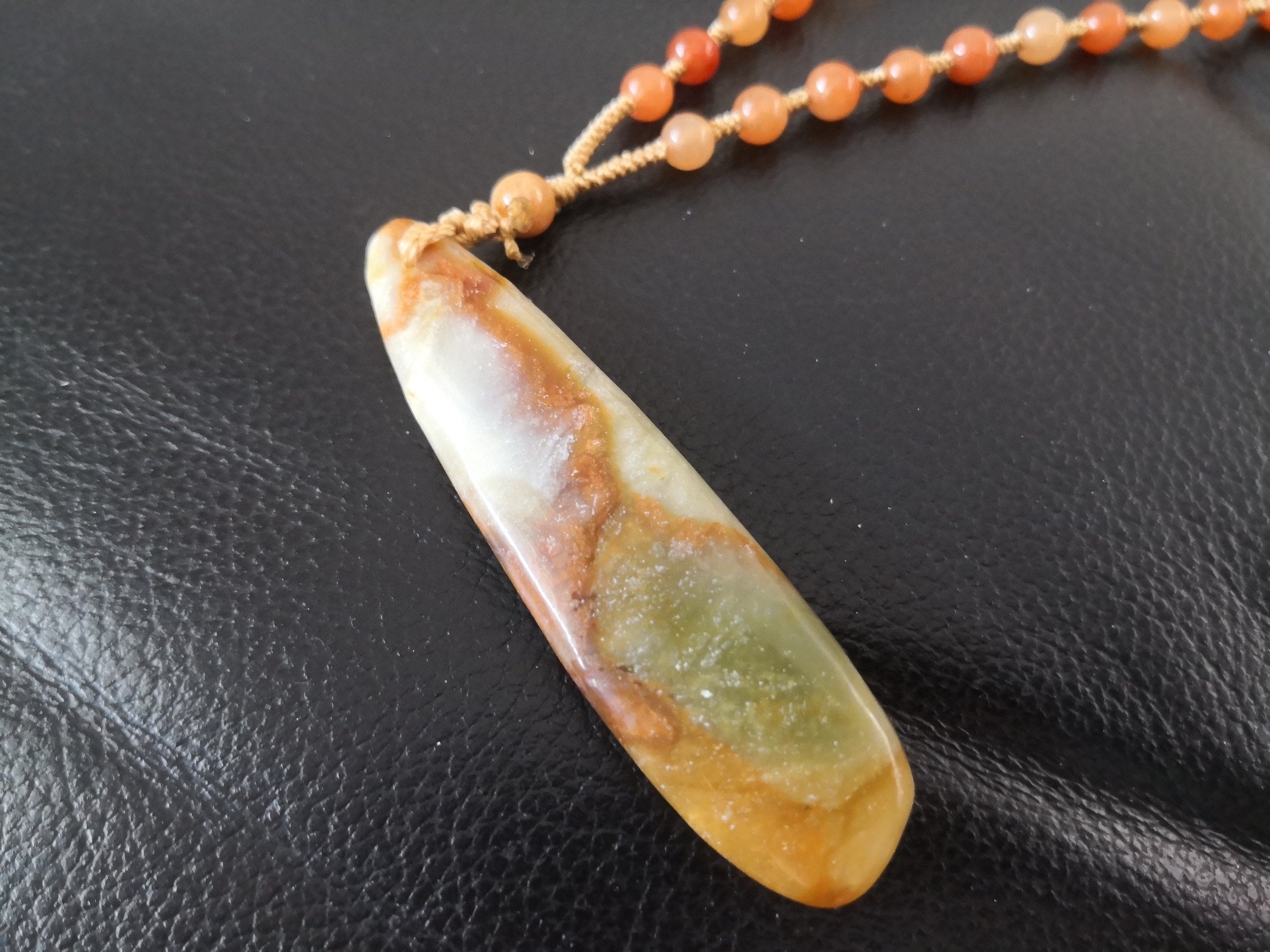 🍀 P115 - Natural Serpentine Jade Pendant With Necklace Rope 6mm beads 天然岫岩玉石王 吊坠 配项链绳6mm珠子