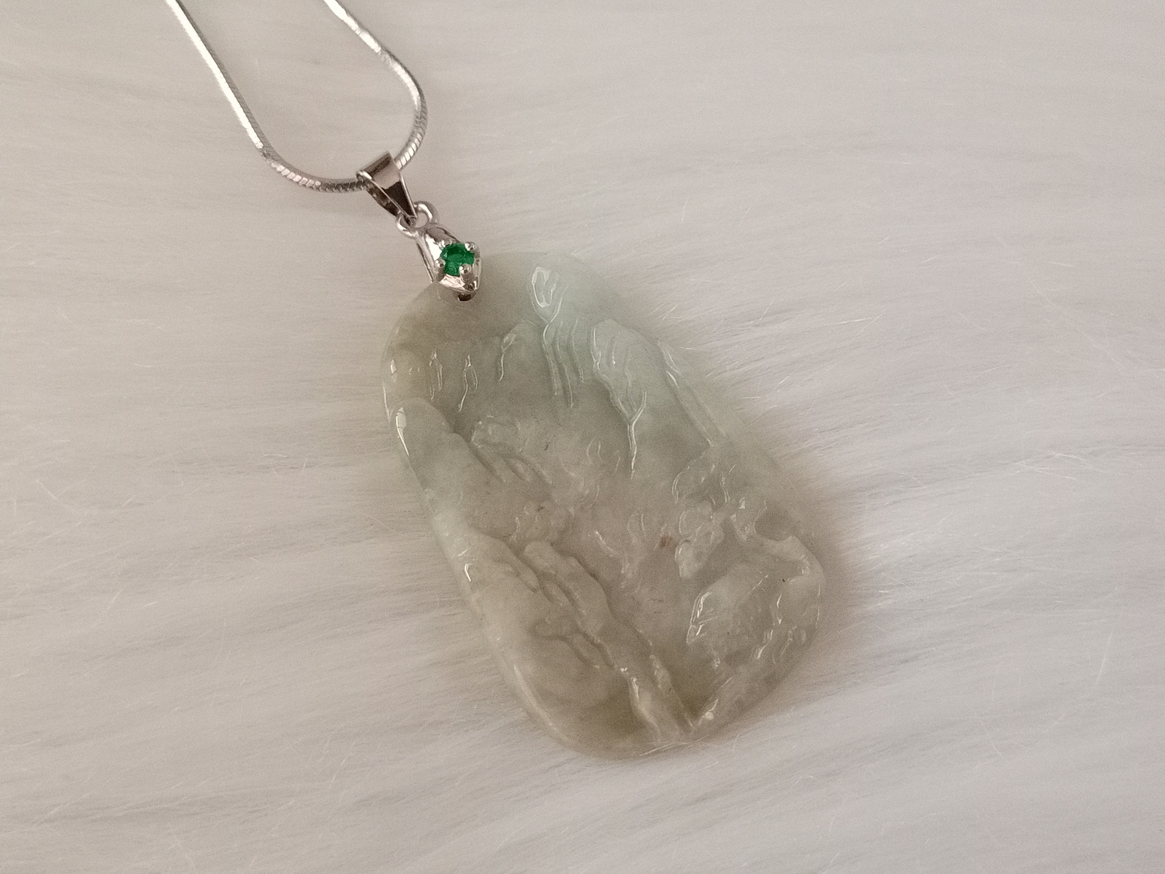 🍀 P185 - Natural Myanmar Jadeite Jade Pendant with Necklace 天然缅甸翡翠A货 