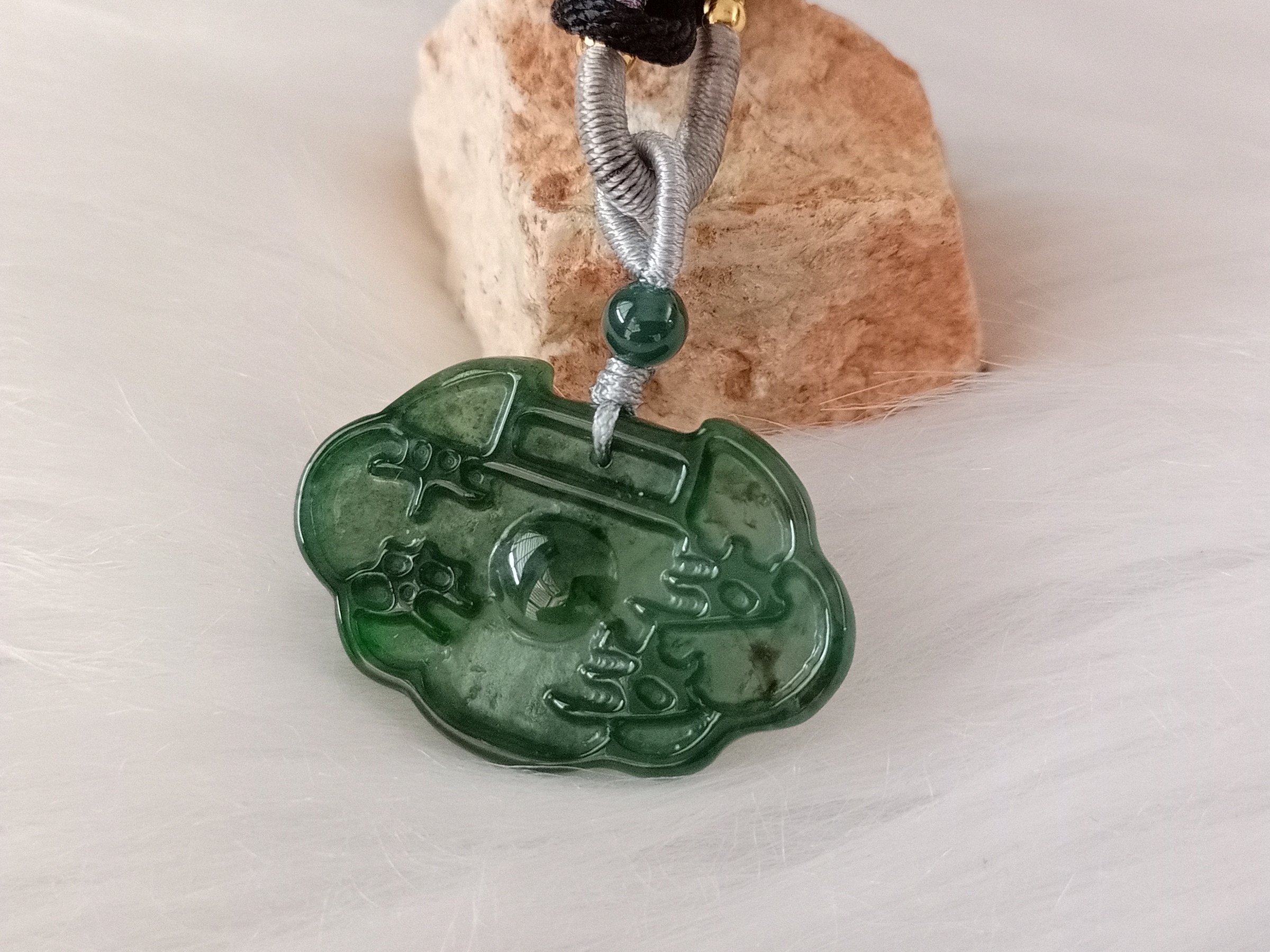 🍀 P201 - Natural Myanmar Jadeite Jade Longevity Lock Pendant with Necklace Rope 天然缅甸翡翠A货淡油绿色长命富贵锁 