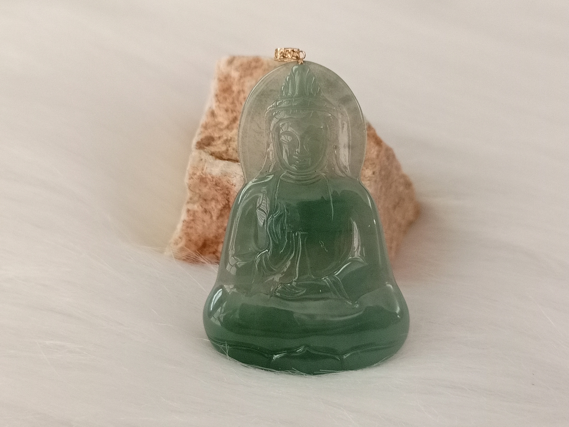 🍀 P212 - Natural Myanmar Jadeite Jade 